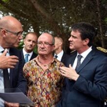 Visite de Manuel Valls au phare de l'Espiguette au Grau du Roi