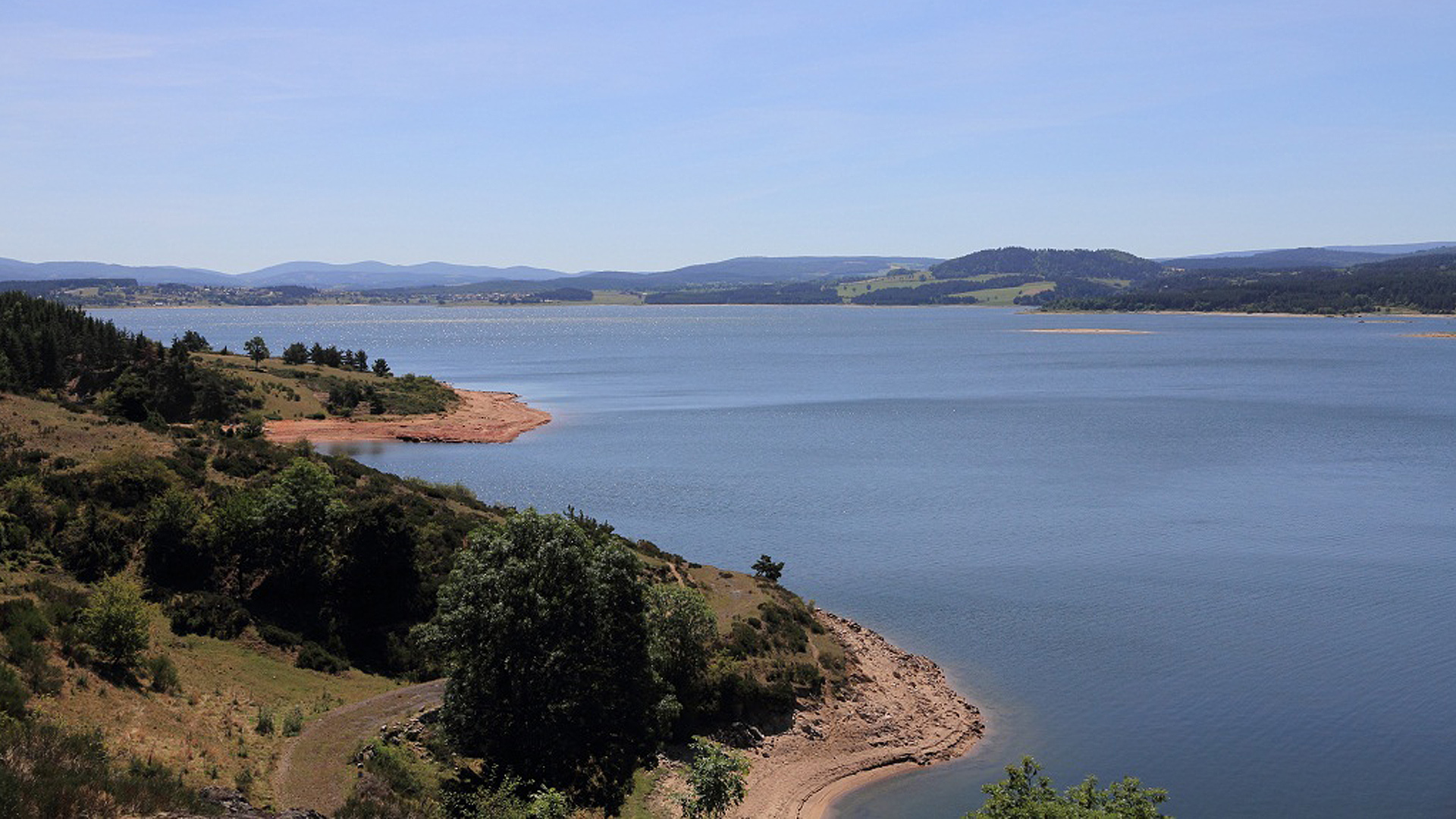 LAC DE NAUSSAC