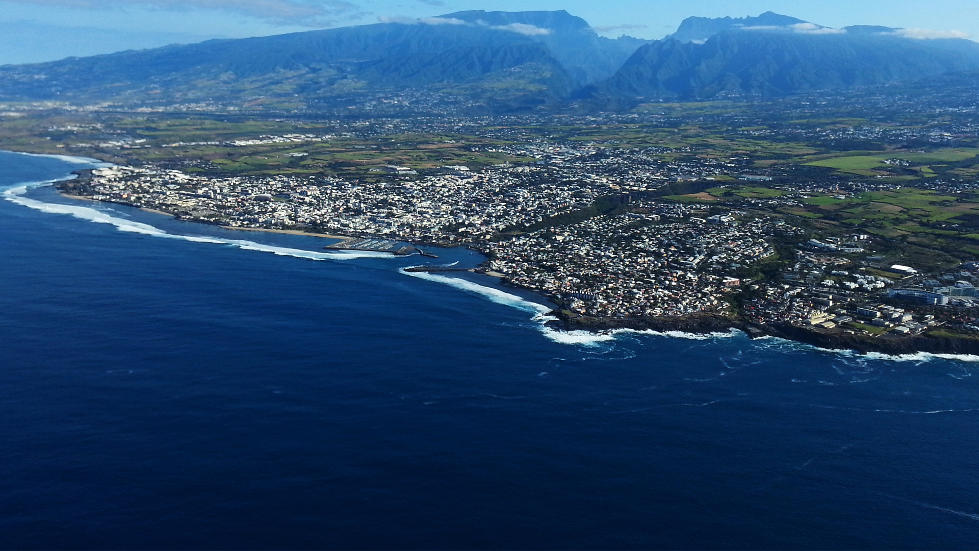 Les paysages et les reliefs​ < Atlas des paysages de La Réunion