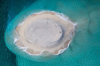 POINTES ET PLAGES DE SAZILEY ET CHARIFOU