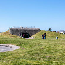 Les batteries de Merville-Franceville commémorent le 75e anniversaire du D-Day