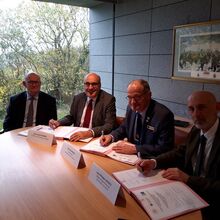 Signature de la convention de partenariat pour la gestion de l’espace dunaire du site d’Omaha beach