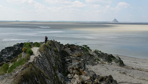 Le Mont-Saint-Michel, merveille de la baie, et les vallées alluviales