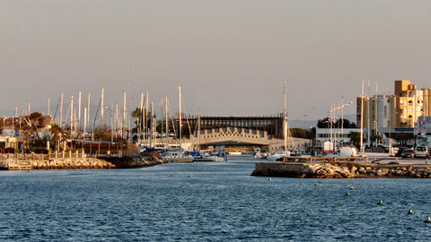 La rive sud de l’étang : le lido, Carnon et la Grande-Motte